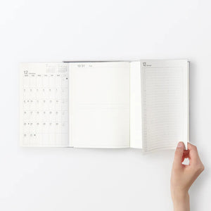 Muji Black Expandible Agenda 2025