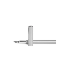 Pininfarina Pluma Fuente ONE Plateada