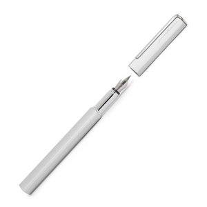 Pininfarina Pluma Fuente ONE Plateada