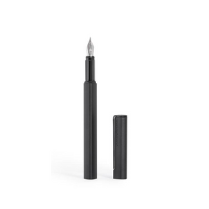 Pininfarina Pluma Fuente ONE Negro
